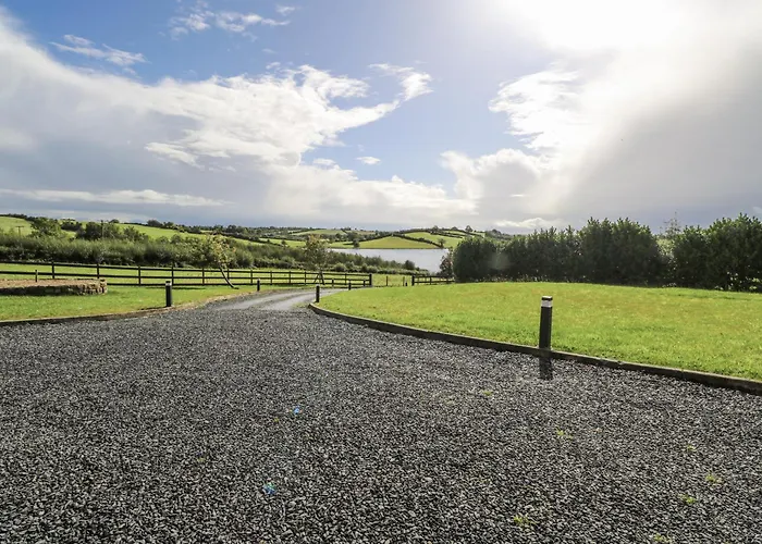 Feriehus Woodlawn Retreat Lough Gowna